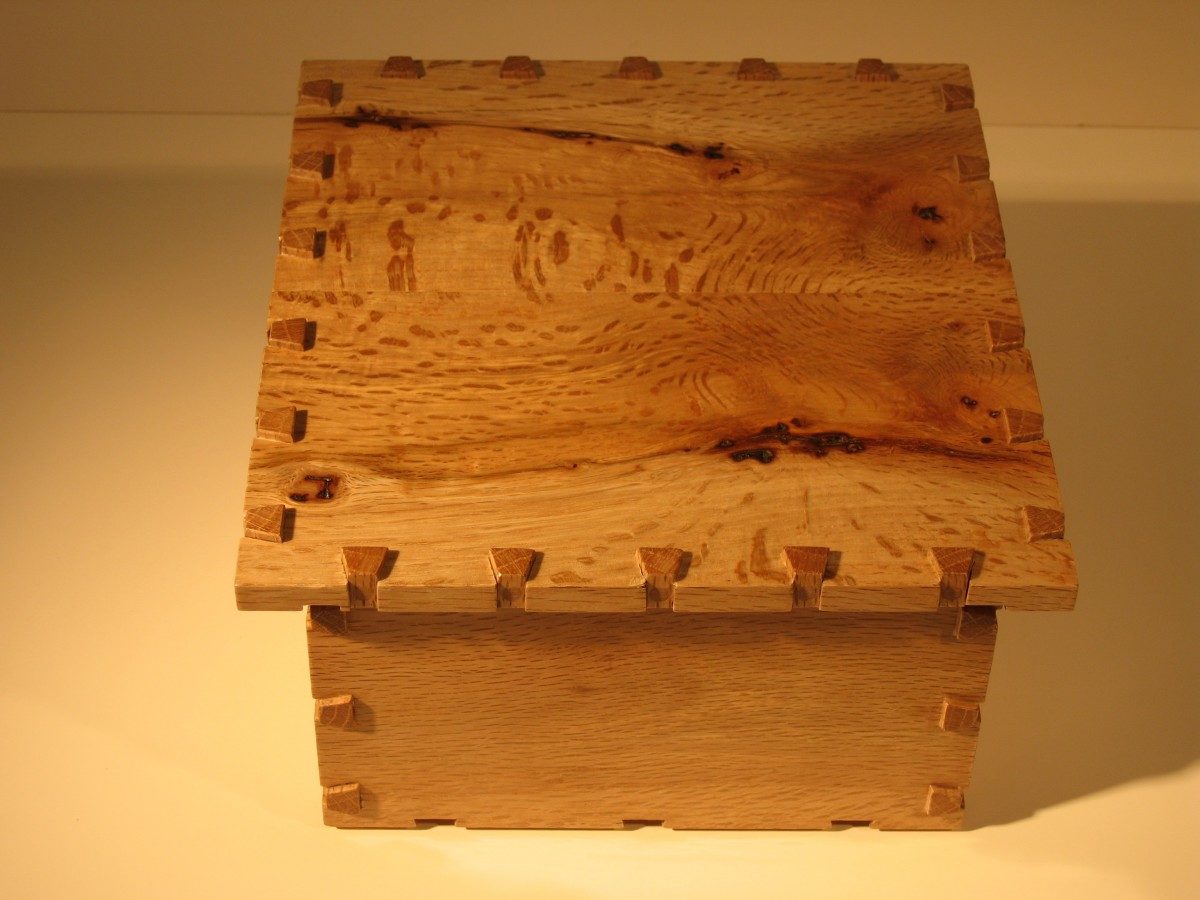 Dovetailed Spanish Red Oak box FineWoodworking