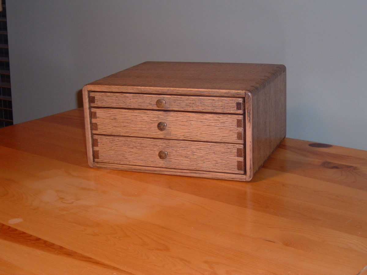 keepsake box with drawers