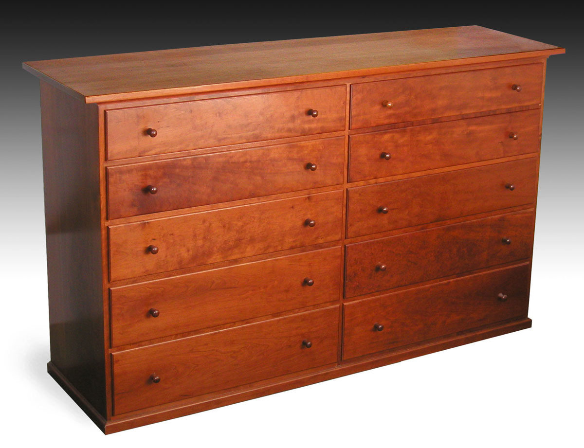 Shaker dresser, cherry FineWoodworking