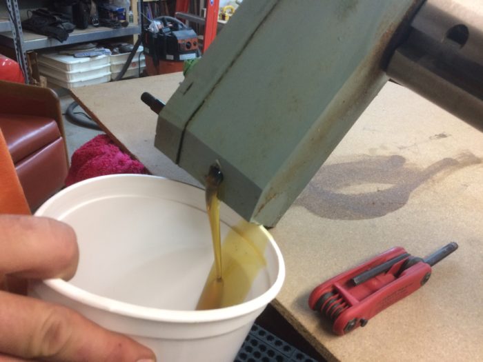 drain oil from the box