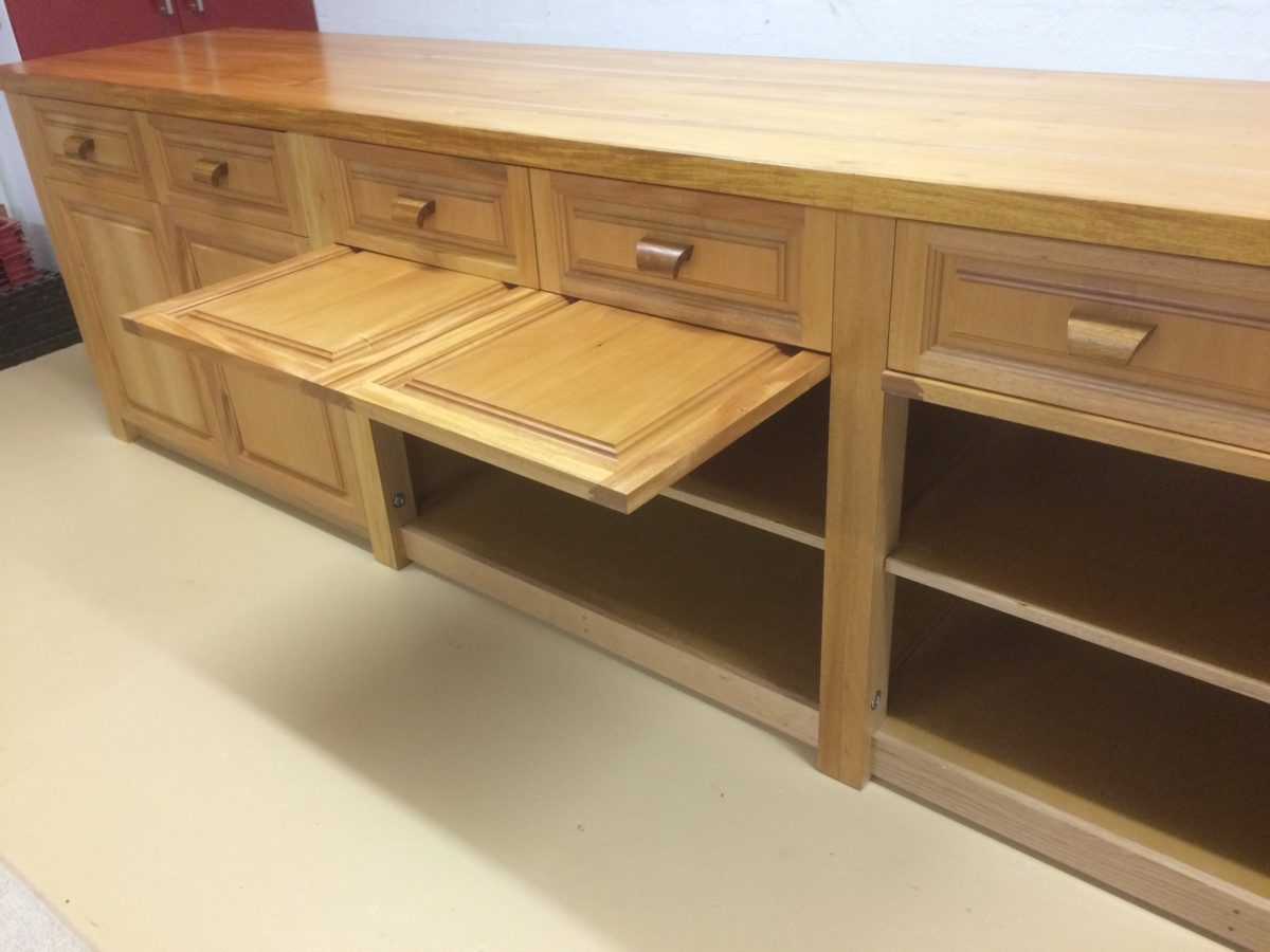 Michael Pekovich's Hanging Tool (my tool wall) FineWoodworking