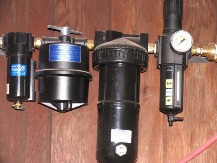 Compressed air filter for spraying paint FineWoodworking