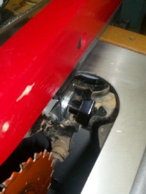 Riving Knife for Delta Table Saw - FineWoodworking