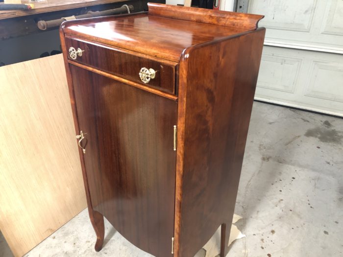 Refinish mahogany dining table FineWoodworking