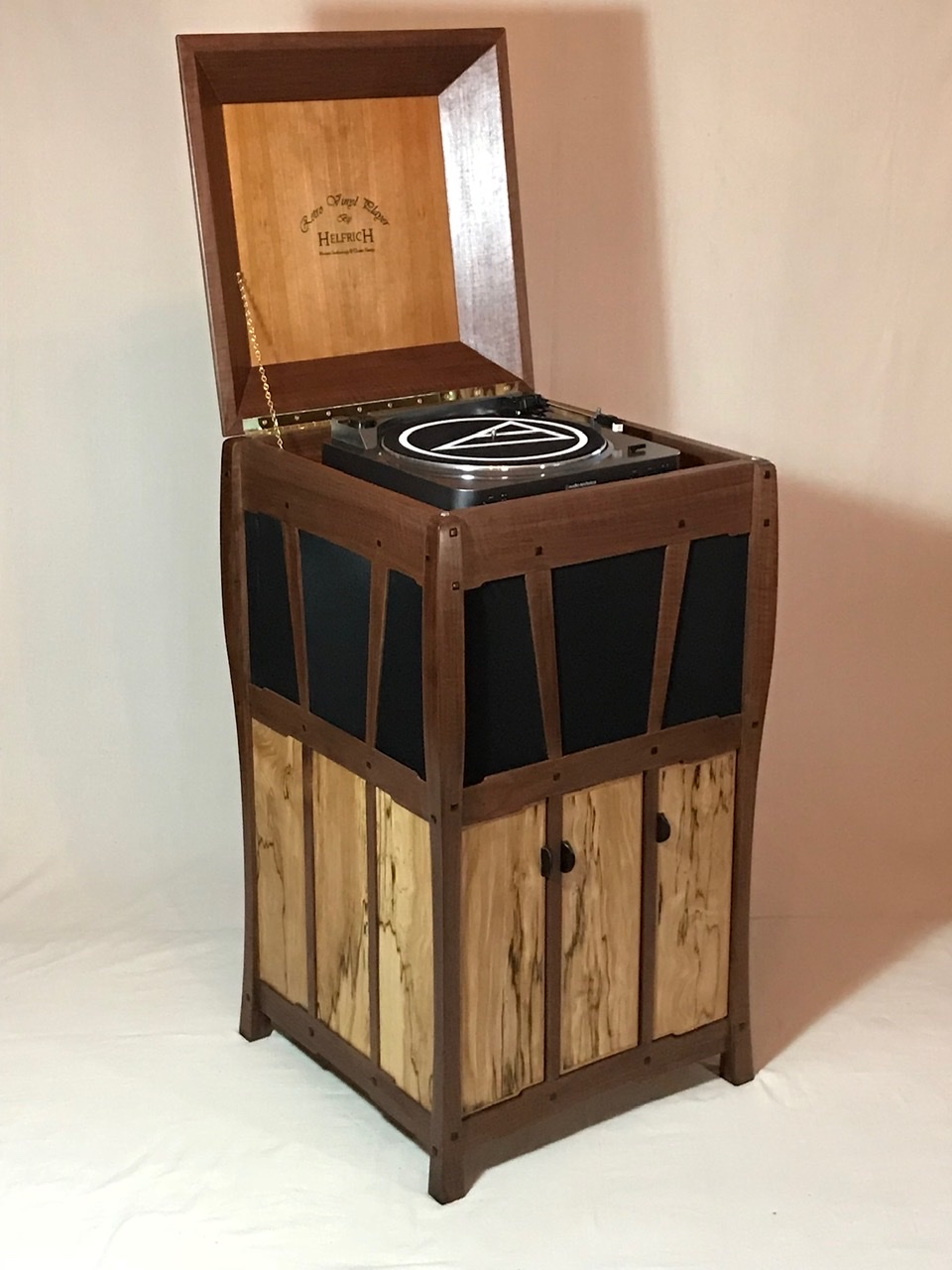 Retro Vinyl Player FineWoodworking