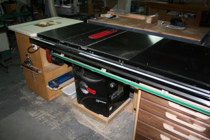 Saw Stop vs Festool router table 