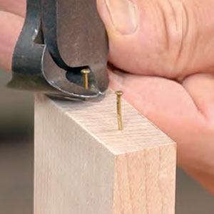 A jig-free dowel joint