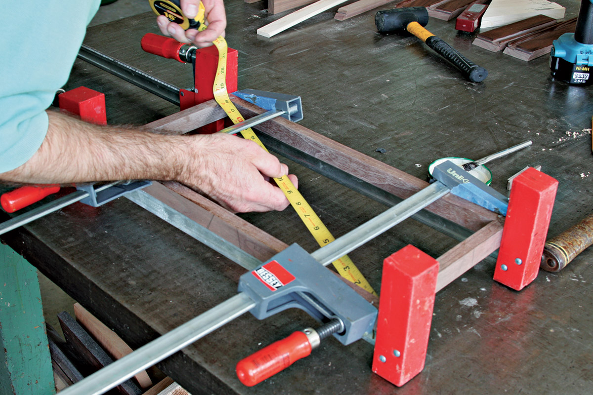 Measure the diagonals of the top frame