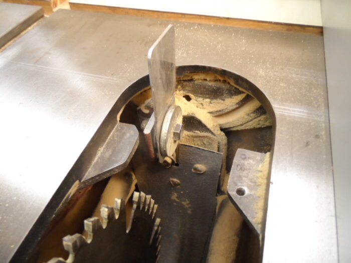 Retrofit better riving knife and blade guard FineWoodworking