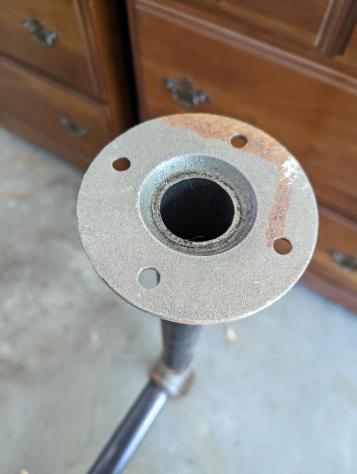 How to attach table top to base? FineWoodworking