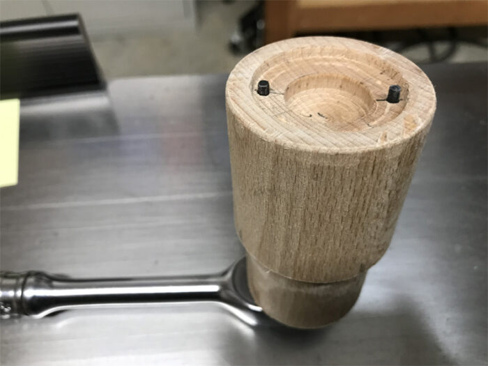 Tool for infeed and outfeed table coplaner adjustment on a Delta DJ20 jointer FineWoodworking