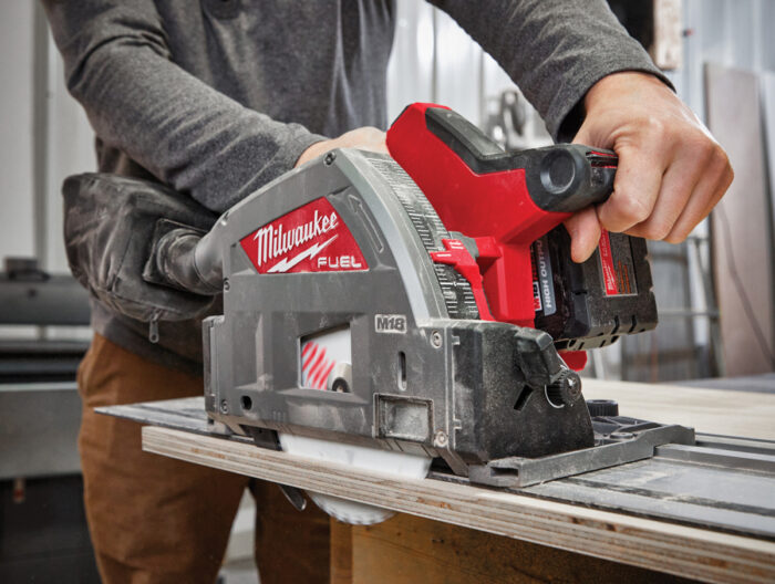 Cordless track saw