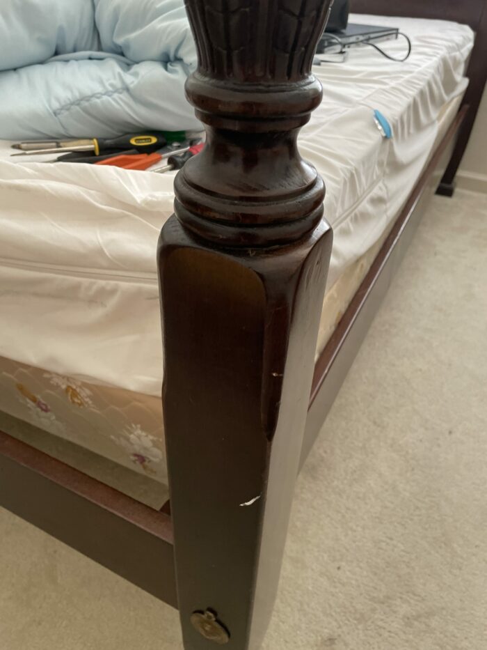 Poster bed post disassembly? - FineWoodworking