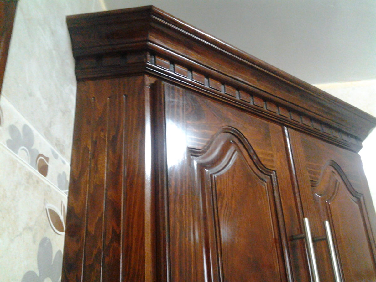 Mueble de baño en madera solida - FineWoodworking