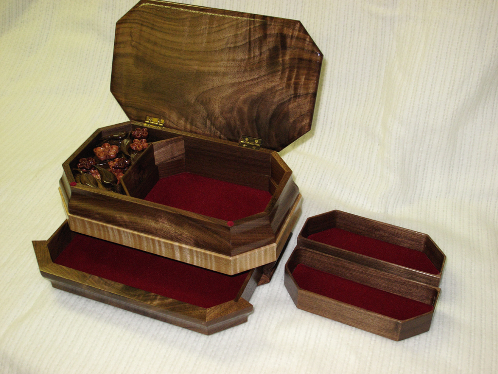 walnut jewelry box FineWoodworking