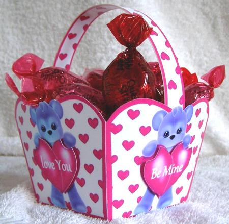 Valentine basket heart Treat Basket - Love Hearts - CUP272821_351 | Craftsuprint