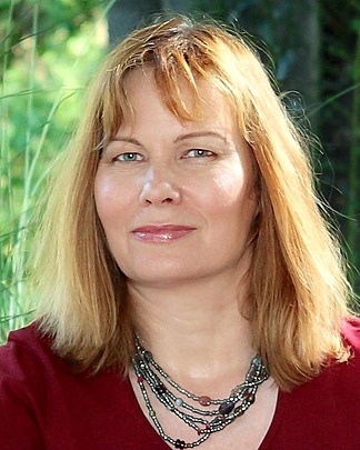 Kelli Richards - Host @ All Access Radio