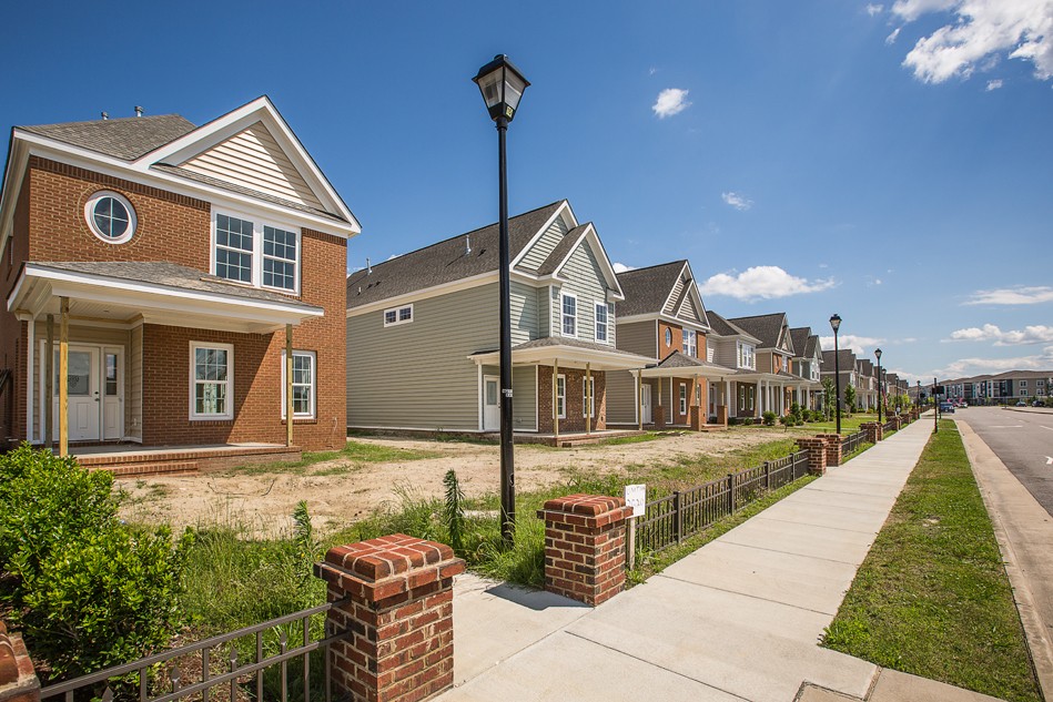 The Residences at Hampton Roads Crossing, Moreland St Suffolk, VA 23435