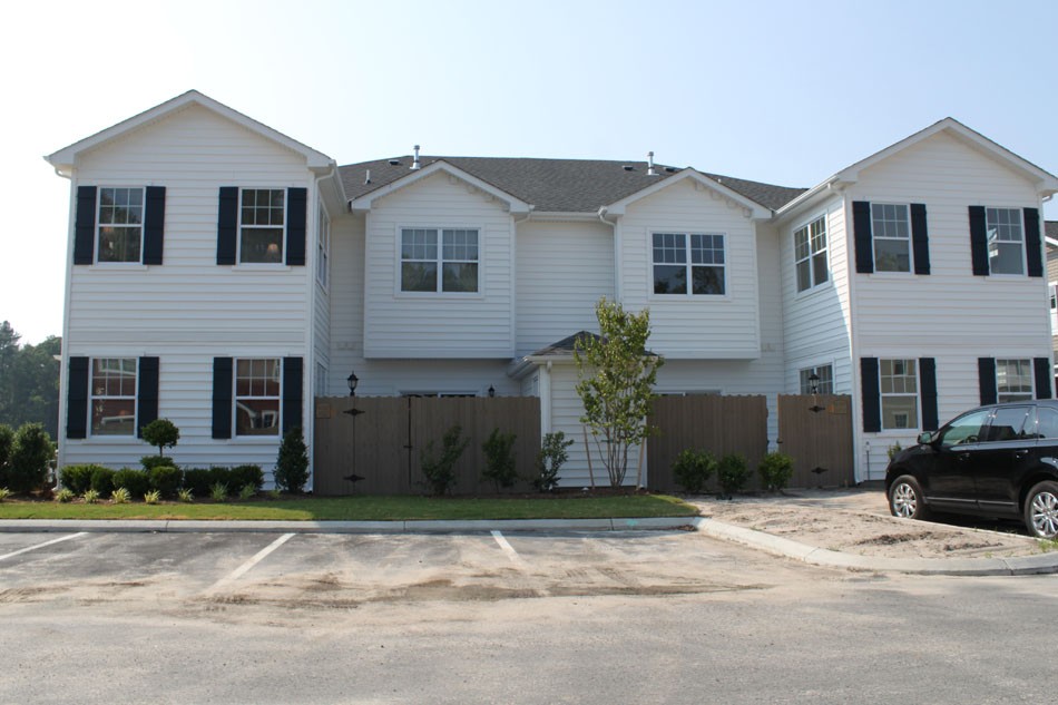 King’s Pointe, Gum Rd Chesapeake, VA 23321 Community