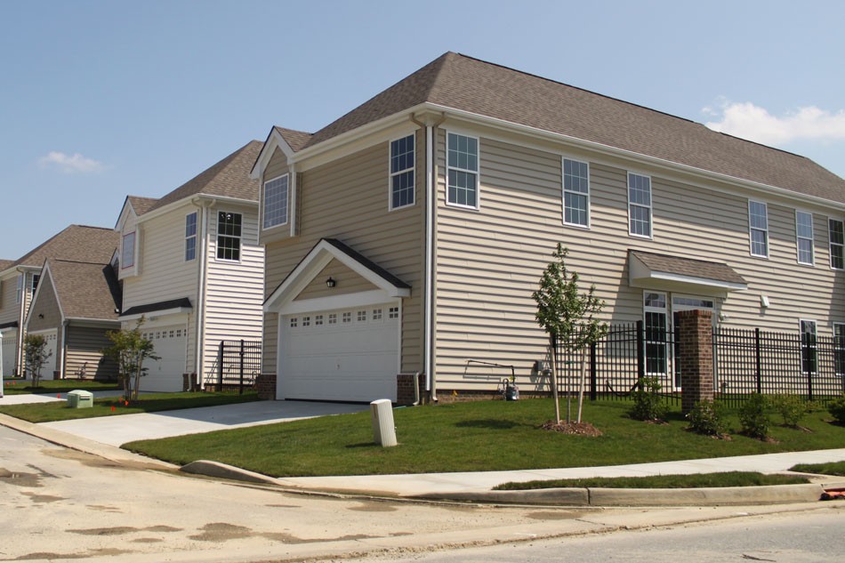 Kings Fork Farm, Queens Point Dr Suffolk, VA 23434 Community