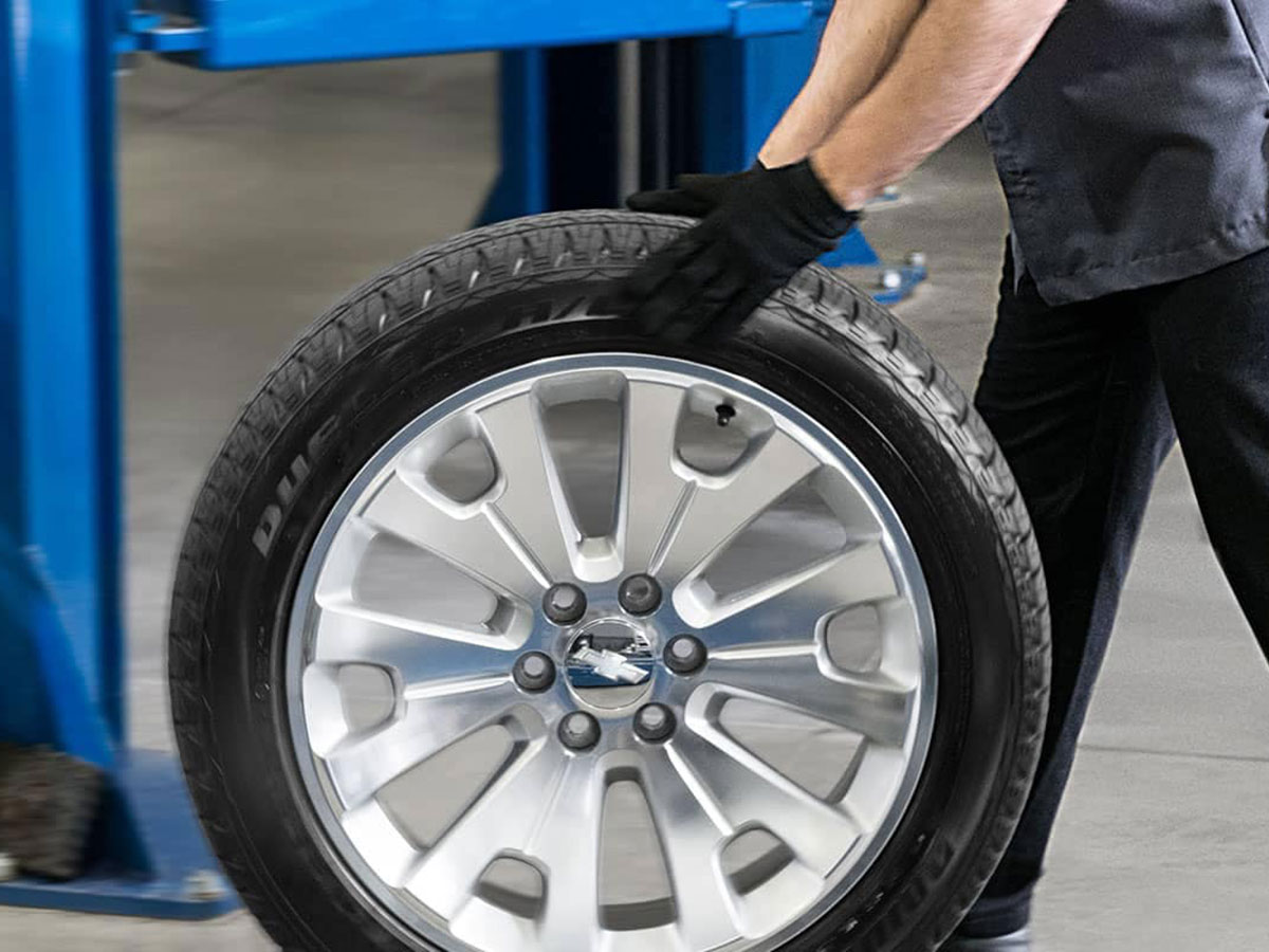 Chevy Tire Tread & Pressure Service Gregg Young Chevy of Norwalk