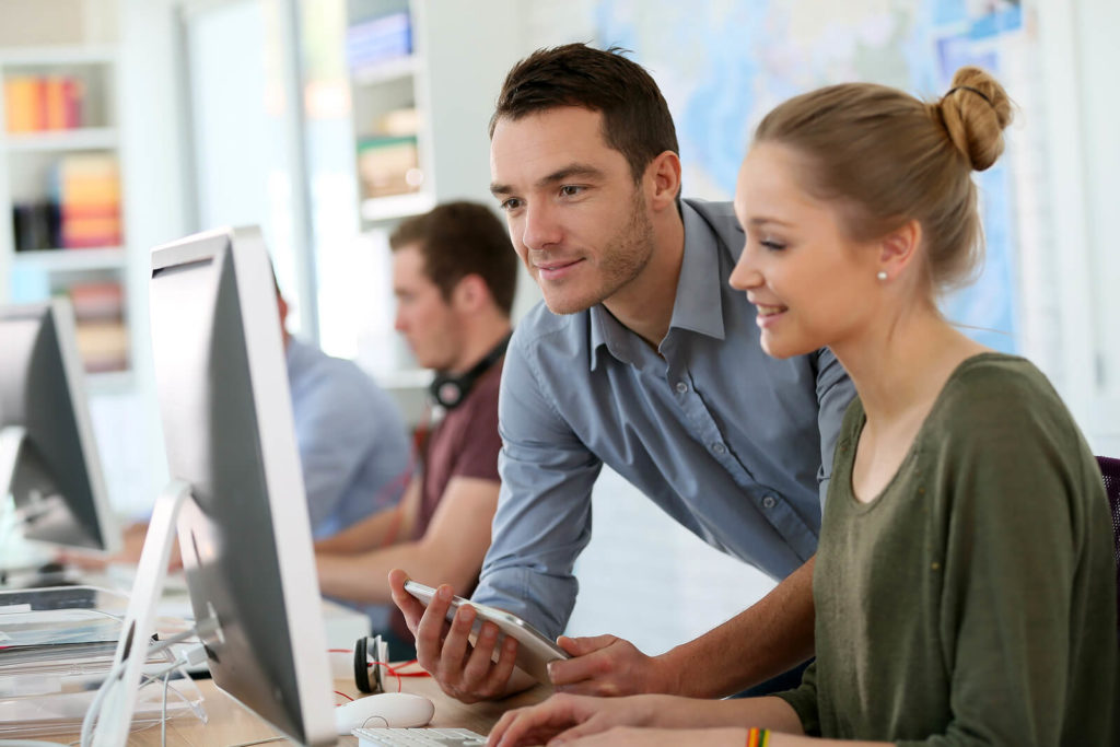 Jobs For College Students Finding An Hourly Job And More News