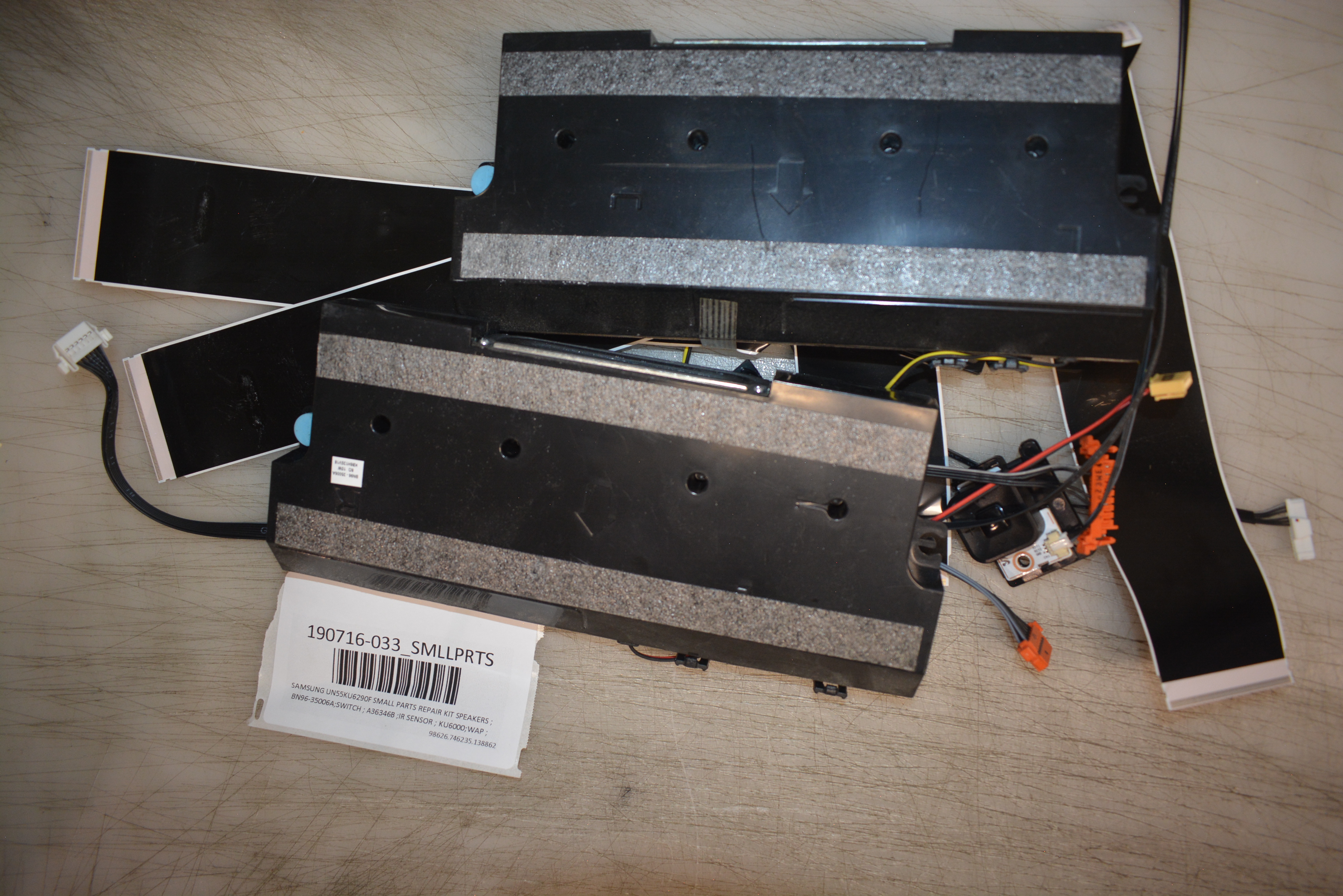 SAMSUNG UN55KU6290F SMALL Parts Repair Kit Speakers ; Bn9635006A