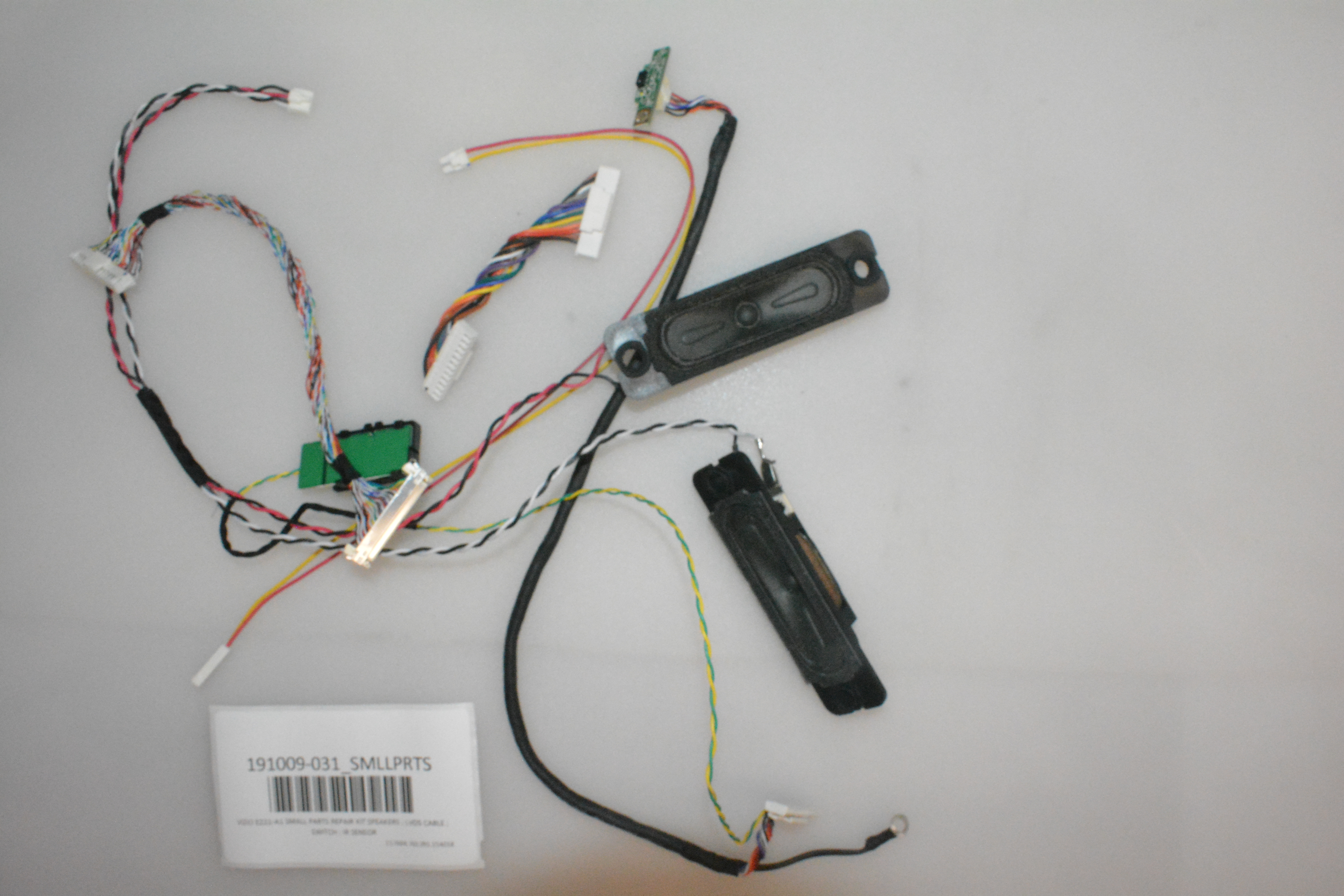 VIZIO E221-A1 SMALL PARTS REPAIR KIT SPEAKERS ; LVDS CABLE ; SWITCH