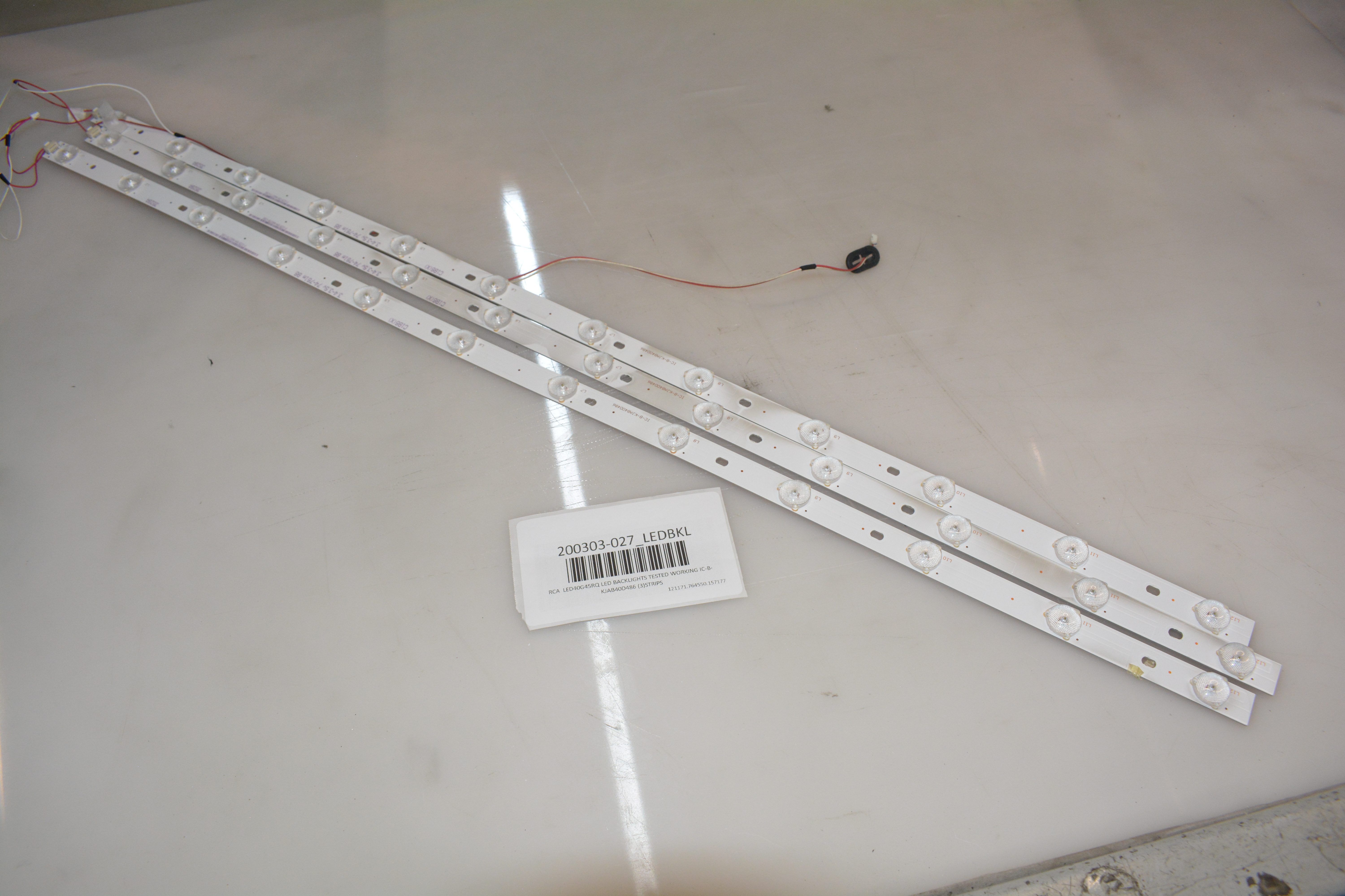 RCA LED40G45RQ LED BACKLIGHTS TESTED WORKING IC-B-KJAB40D486 (3)STRIPS