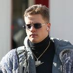 A little bit of this diyack Logo