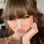 Riley Reid Option Logo