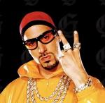 Ravelston Massive Logo