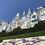 Blitz a Small World Logo