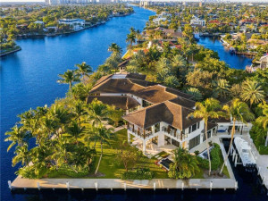 141 Bay Colony Drive, Fort Lauderdale, FL 33308