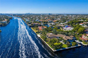 141 Bay Colony Drive, Fort Lauderdale, FL 33308