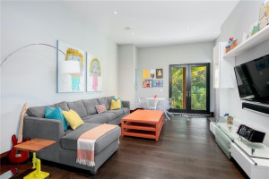 141 Bay Colony Drive, Fort Lauderdale, FL 33308