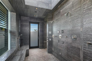 141 Bay Colony Drive, Fort Lauderdale, FL 33308