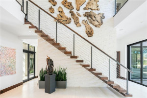 141 Bay Colony Drive, Fort Lauderdale, FL 33308