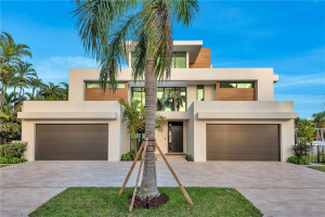 2 Fiesta Way, Fort Lauderdale, FL 33301