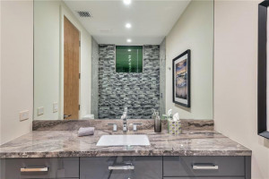 2 Fiesta Way, Fort Lauderdale, FL 33301