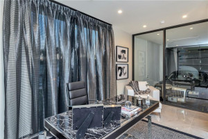 2 Fiesta Way, Fort Lauderdale, FL 33301