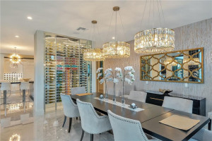 2 Fiesta Way, Fort Lauderdale, FL 33301