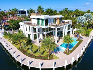 2 Fiesta Way, Fort Lauderdale, FL 33301