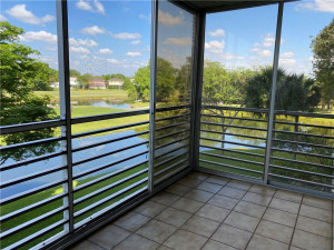 3507 Oaks Way, 302, Pompano Beach, FL 33069