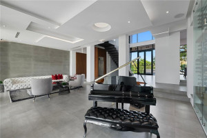 10691 Golden Eagle Court, Plantation, FL 33324