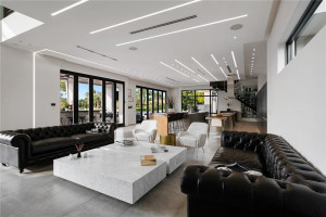 10691 Golden Eagle Court, Plantation, FL 33324