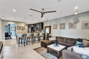 Photo for 2309 NE 9th Avenue, 2309, Wilton Manors, FL 33305 - listing #FX-10279951 2309 NE 9th Avenue, 2309, Wilton Manors, FL 33305