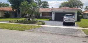 4800 N 37th Street, Hollywood, FL 33021