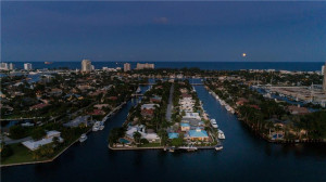 2500 Lucille Drive, Fort Lauderdale, FL 33316