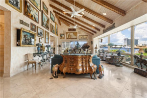 2500 Lucille Drive, Fort Lauderdale, FL 33316